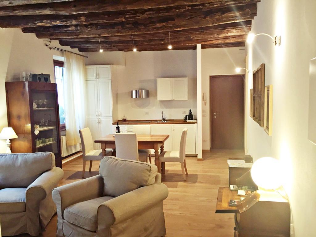 ורונה Wallace Luxury Home מראה חיצוני תמונה