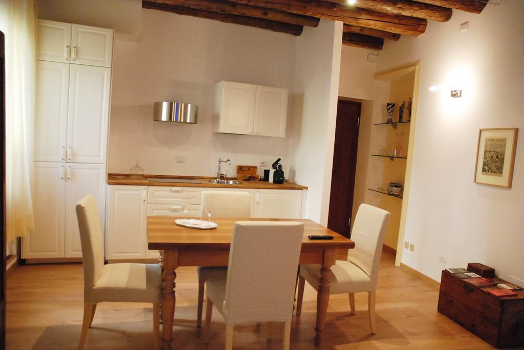 ורונה Wallace Luxury Home מראה חיצוני תמונה