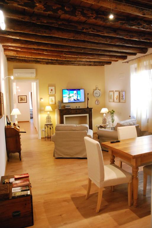 ורונה Wallace Luxury Home מראה חיצוני תמונה