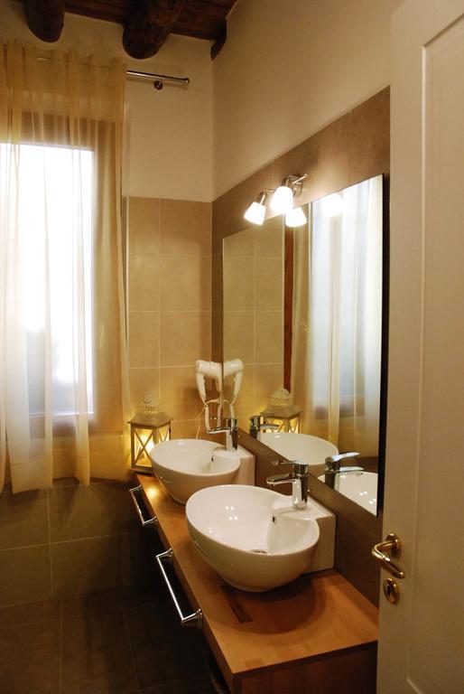 ורונה Wallace Luxury Home מראה חיצוני תמונה